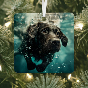 Zwemende Labrador Puppy Onderwater Ontwerp Metalen Ornament