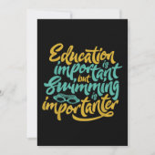 Zwemmen is belangrijk, grappige zwemmers met een o feestdagenkaart (Voorkant)