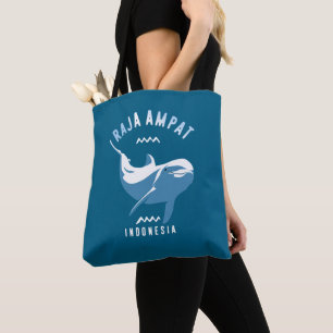 Zwemmen met dolfijnen bij Raja Ampat Tote Bag