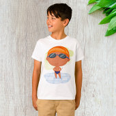 Zwemmer Boy in Goggles en Zwemmen Pet T-shirt