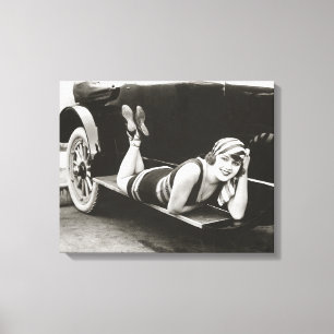 Zwemschoonheid, 1918 canvas afdruk