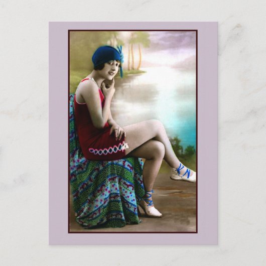 Zwemschoonheid uit 1920, flauwmeisje briefkaart (Voorkant)