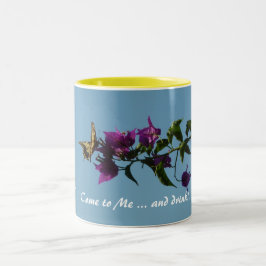 Zwemstaart op bougainvillea tweekleurige koffiemok