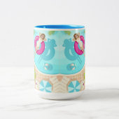 Zwemzwembad meisje op strand bikini tweekleurige koffiemok (Center)