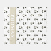 Zwerfkat Tuxedo Huiskat Middellang Haar Fleece Deken (Voorkant (Horizontaal))