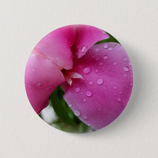 zwerfvuil in de regen ronde button 5,7 cm (Voorkant)