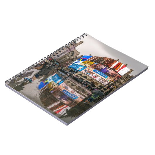 Zwergdag in Piccadilly Circus notitieboek (Linkerzijde)