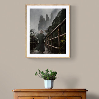 Zwervende Samoerai reis op een Misty Mountain Path Perfect Poster