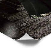 Zwervende Samoerai reis op een Misty Mountain Path Perfect Poster (Hoek)