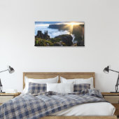 Zwevend Eiland Mount Roraima - Somber Prehistorisc Canvas Afdruk (Insitu (Slaapkamer))