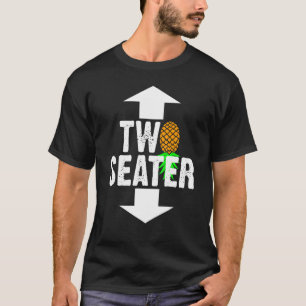 Zwinger twee zitmeubelen onderaan de ananassekool t-shirt