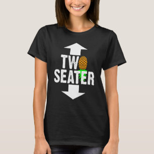 Zwinger twee zitmeubelen onderaan de ananassekool t-shirt