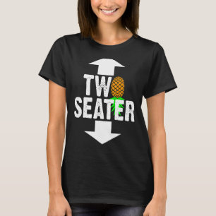 Zwinger twee zitmeubelen onderaan de ananassekool t-shirt