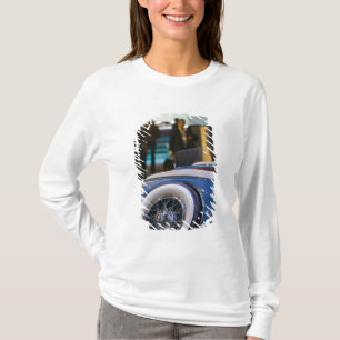 ZWITSERLAND, GENEVA: 75e jaarlijkse autosalon van T-shirt
