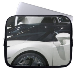 ZWITSERLAND, GENEVE: 75e jaarlijkse autosalon van  Laptop Sleeve