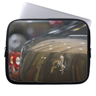 ZWITSERLAND, GENEVE: 75e jaarlijkse autosalon van  Laptop Sleeve