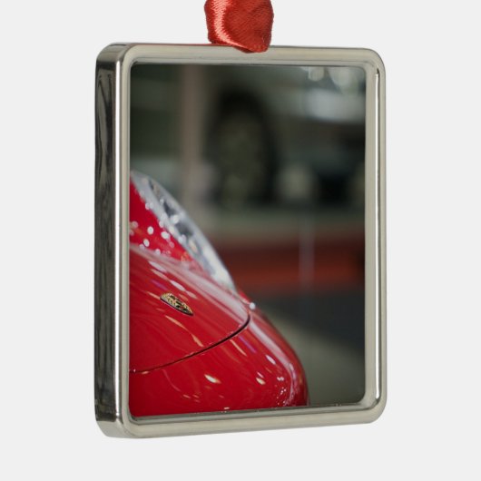 ZWITSERLAND, GENÈVE: 75e jaarlijkse Genève Auto 2 Metalen Ornament (Rechts)