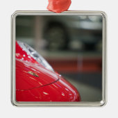 ZWITSERLAND, GENÈVE: 75e jaarlijkse Genève Auto 2 Metalen Ornament (Voorkant)