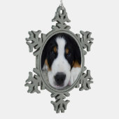 Zwitsers bergachtige hond van de Snowflake Tin Sneeuwvlok Ornament (Links)