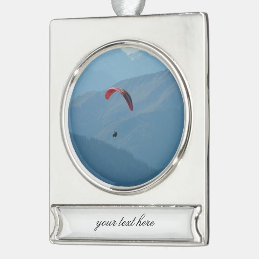 Zwitserse Paragliding Verzilverd Banner Ornament (Links)