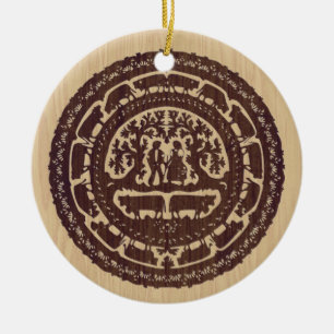 Zwitserse versiering uitsnijden keramisch ornament