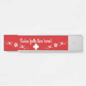 Zwitserse vlag en edelweiss deurbordje (Voorkant)