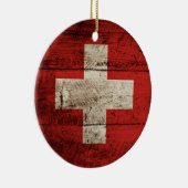 ZWITSERSE Vlag op oude houten korrels Keramisch Ornament (Rechts)