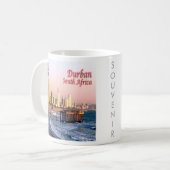 zZA037 DURBAN Skyline Crop, ZUID-AFRIKA Koffiemok (Voorkant links)